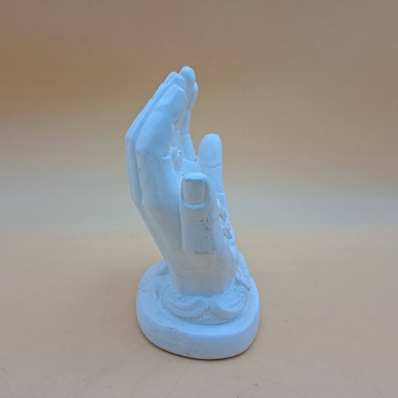 Vintage Plaster Statue of The PIeta In Hand - Picture 4 of 10